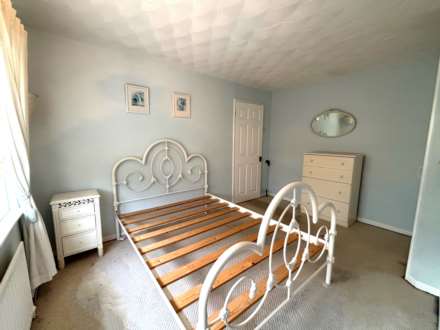 Bracknell Avenue, Southdene, Image 12