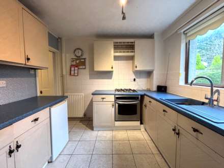 Bracknell Avenue, Southdene, Image 8