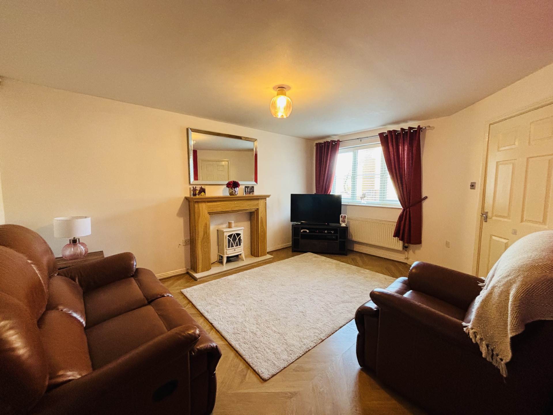 Ford Avenue, Littledale, Image 2