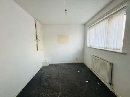 Joyce Walk, Fazakerley, Image 9