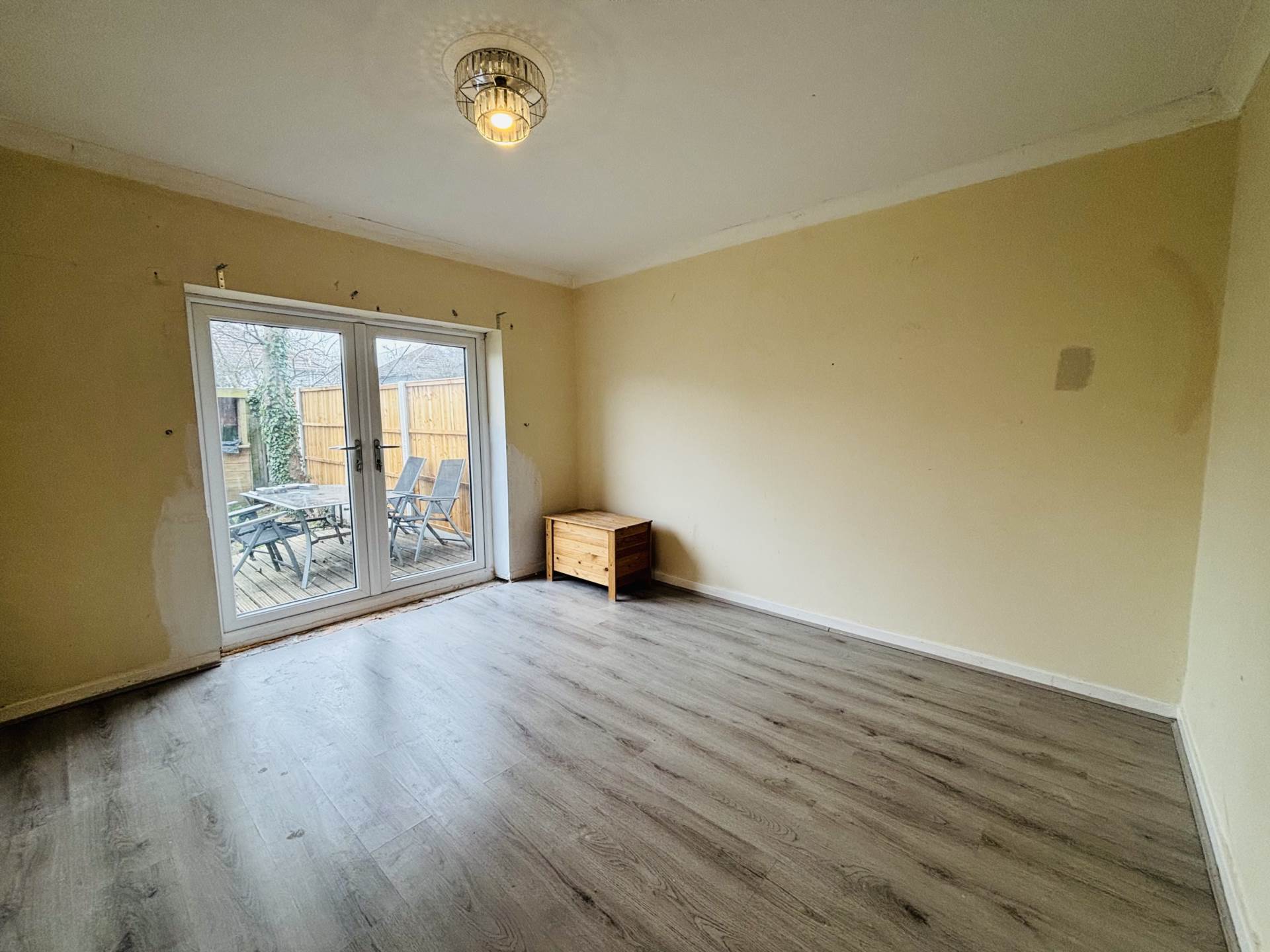 Pitsmead Road, Southdene, Image 10