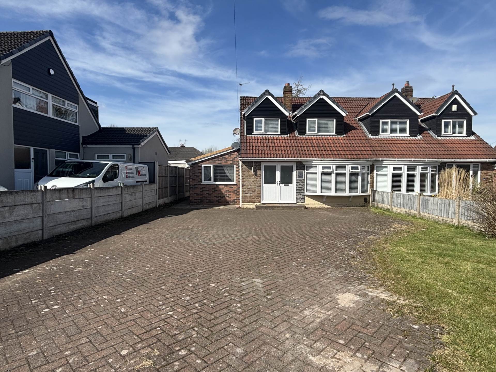 Pitsmead Road, Southdene, Image 20