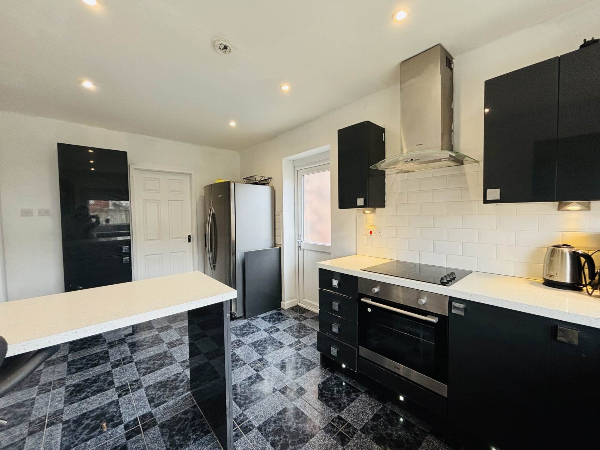 Pitsmead Road, Southdene, Image 7