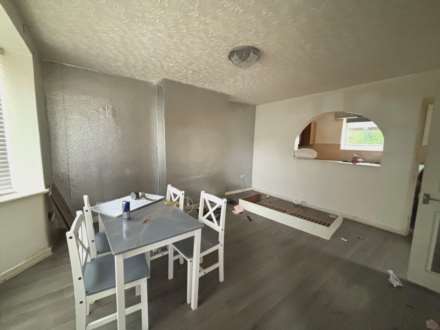 Dereham Crecsent, Fazakerely, Image 2