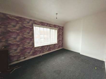 Dereham Crecsent, Fazakerely, Image 6