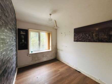 Dereham Crecsent, Fazakerely, Image 8