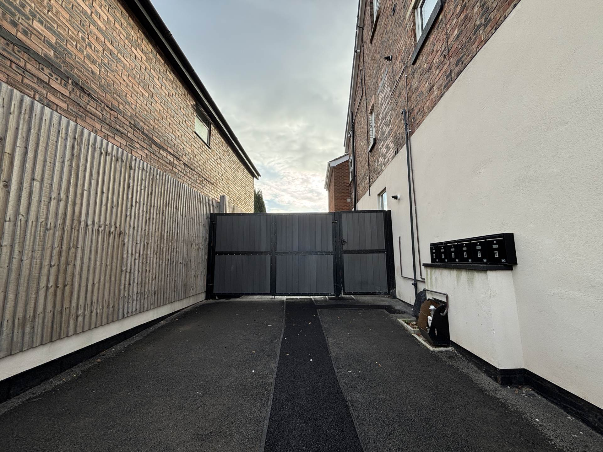 Church Road, Roby, Image 22