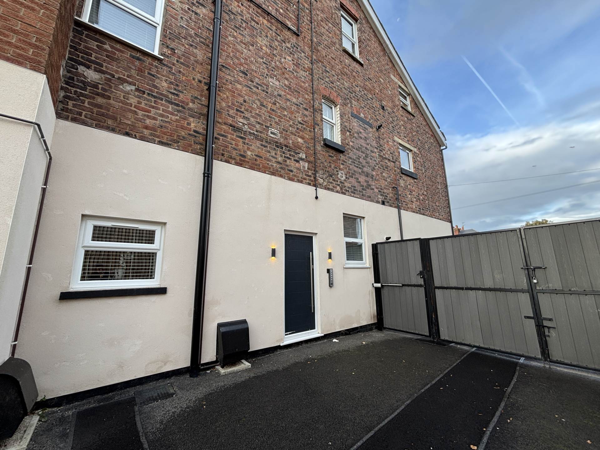 Church Road, Roby, Image 23