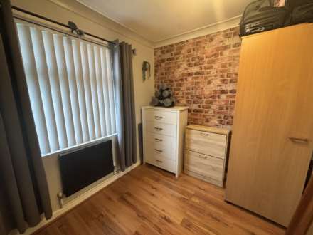 Garth Road, Southdene, Image 15