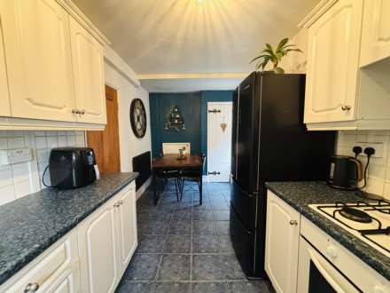 Garth Road, Southdene, Image 7