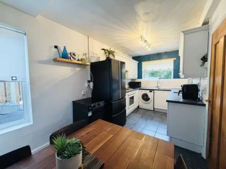 Garth Road, Southdene, Image 8
