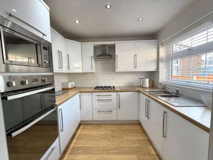 Dee Close, Liverpool, Image 3