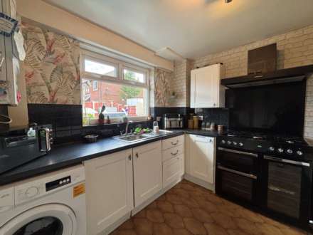 Brookhey Drive, Northwood, Image 5