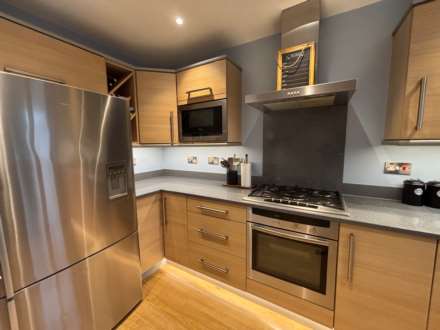 St Kevins Drive, Park Meadows, Image 10