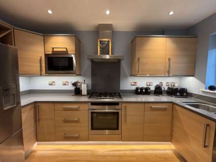 St Kevins Drive, Park Meadows, Image 4