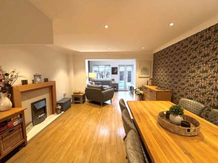 St Kevins Drive, Park Meadows, Image 7