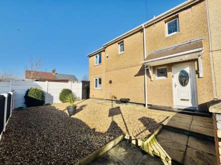 Dulas Green, Southdene, Image 1
