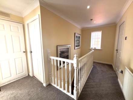 Vermont Close, Littledale, Image 10