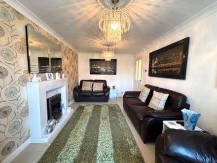 Vermont Close, Littledale, Image 3
