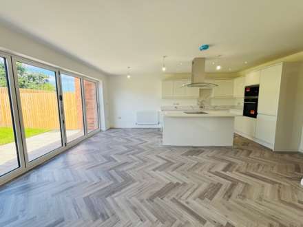 4 Bedroom Semi-Detached, Pye Bridge Close, Melling