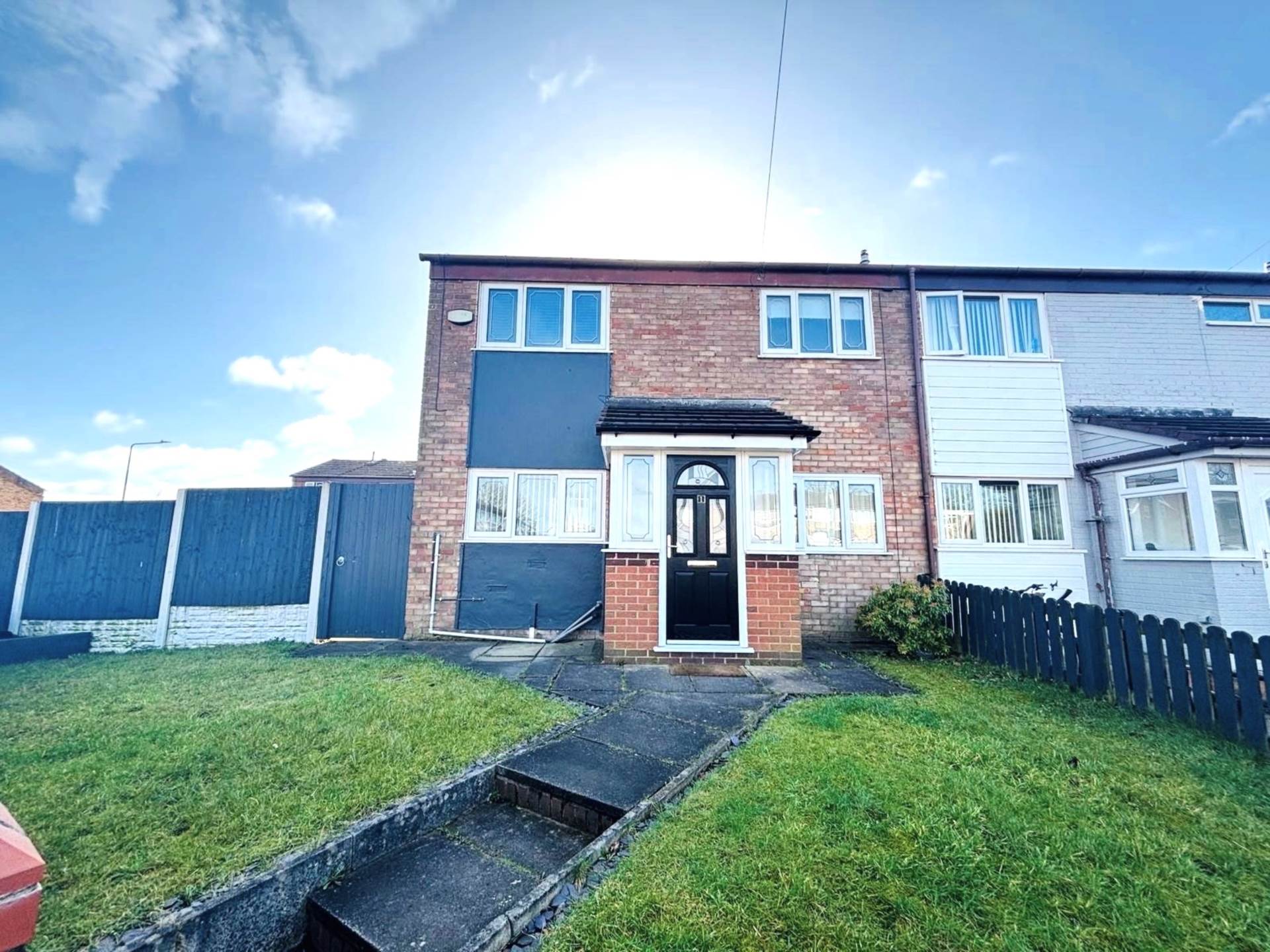 Carlile Way, Tower Hill, Image 1