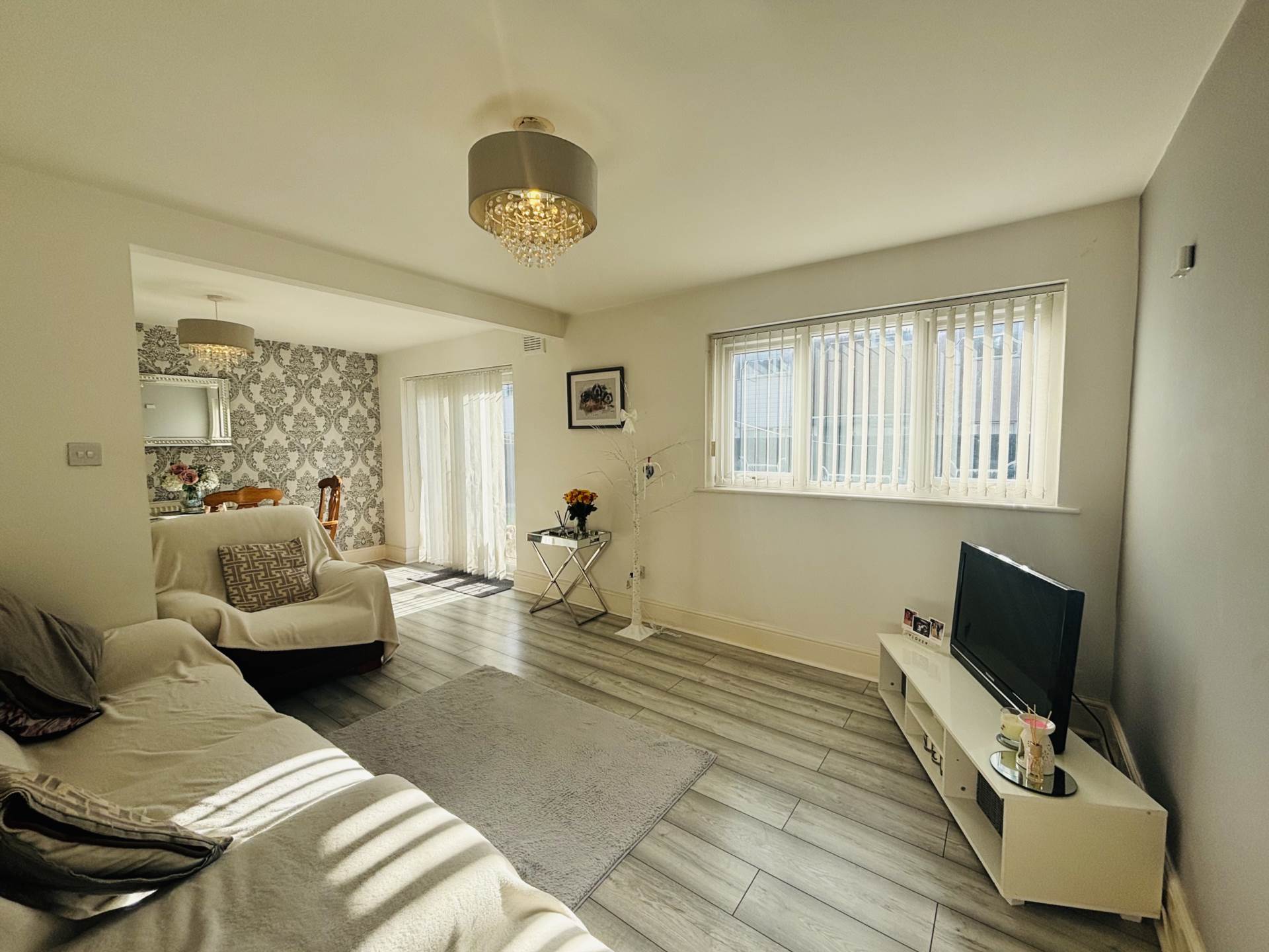 Carlile Way, Tower Hill, Image 2
