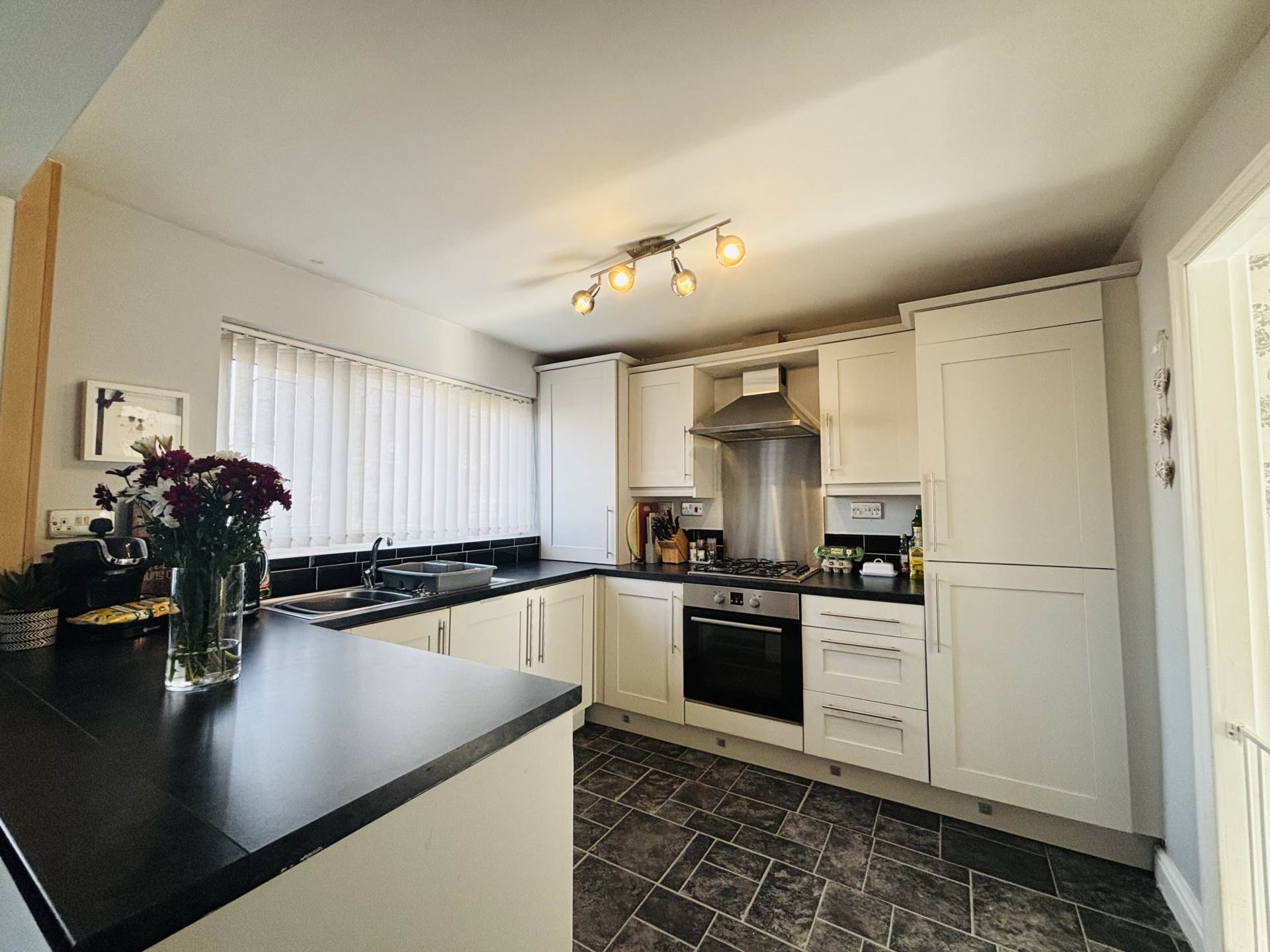 Carlile Way, Tower Hill, Image 7