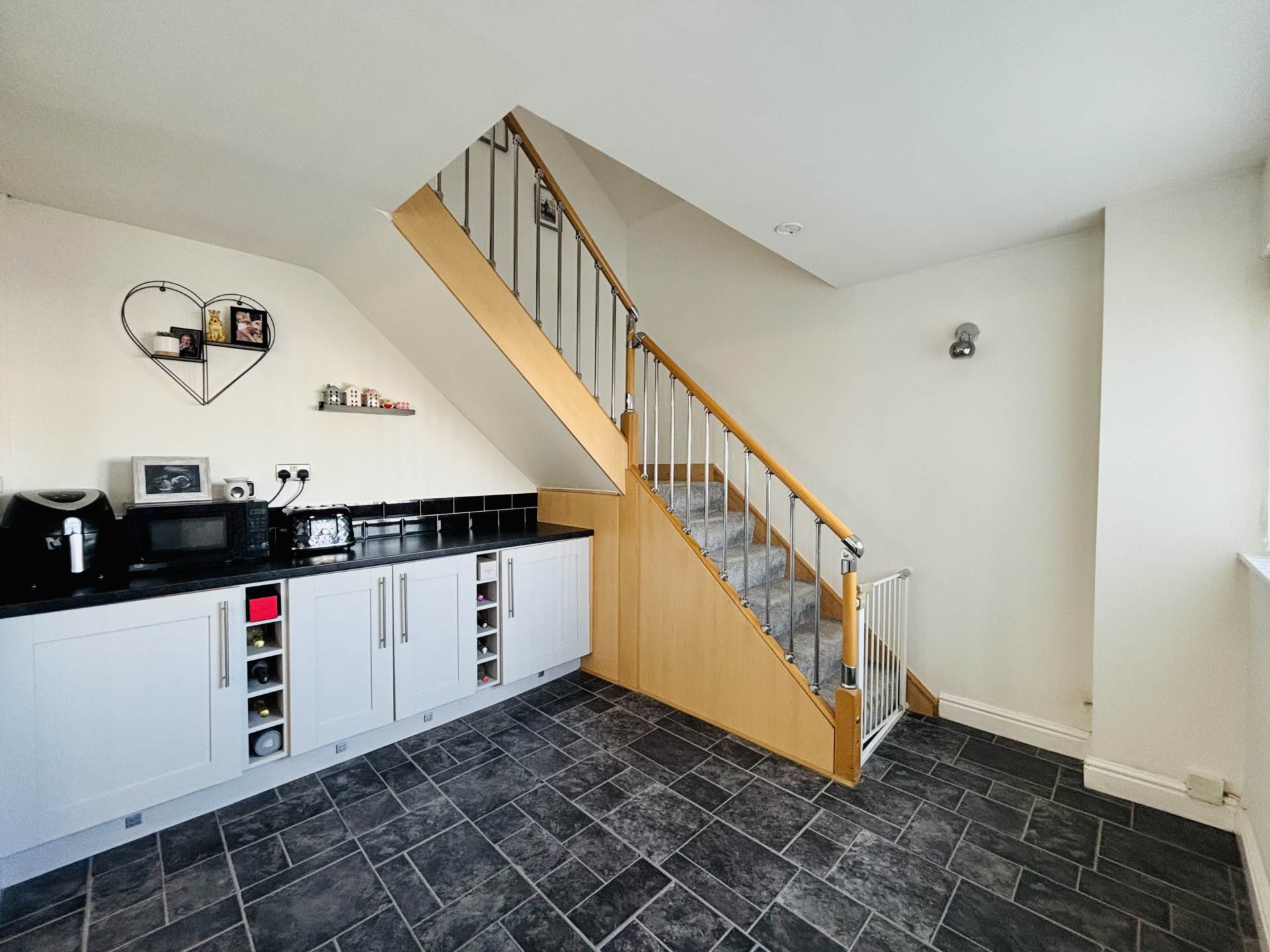 Carlile Way, Tower Hill, Image 9