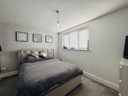 Carlile Way, Tower Hill, Image 12