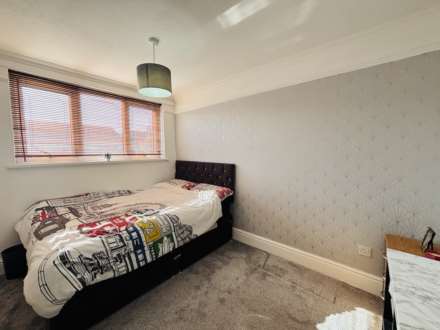 Carlile Way, Tower Hill, Image 14