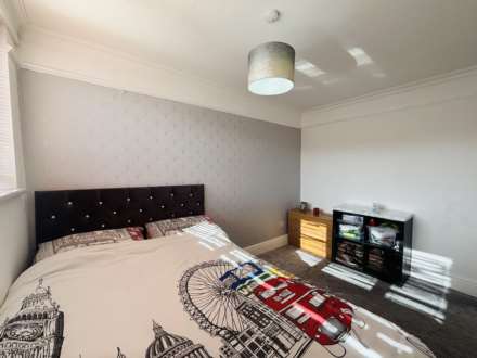 Carlile Way, Tower Hill, Image 15