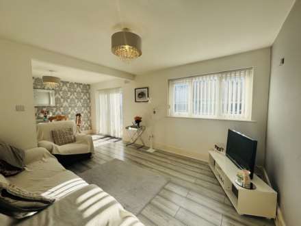 Carlile Way, Tower Hill, Image 2
