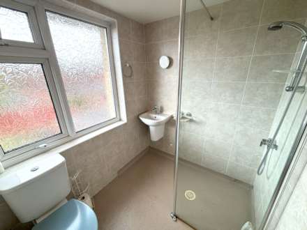 Ravenhead Ave, Southdene, Image 7