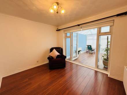 Melling Drive, Old Hall Estate, Image 10