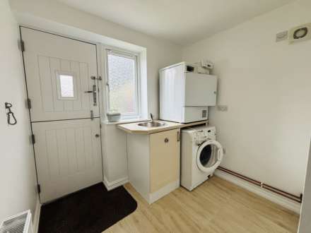 Melling Drive, Old Hall Estate, Image 15