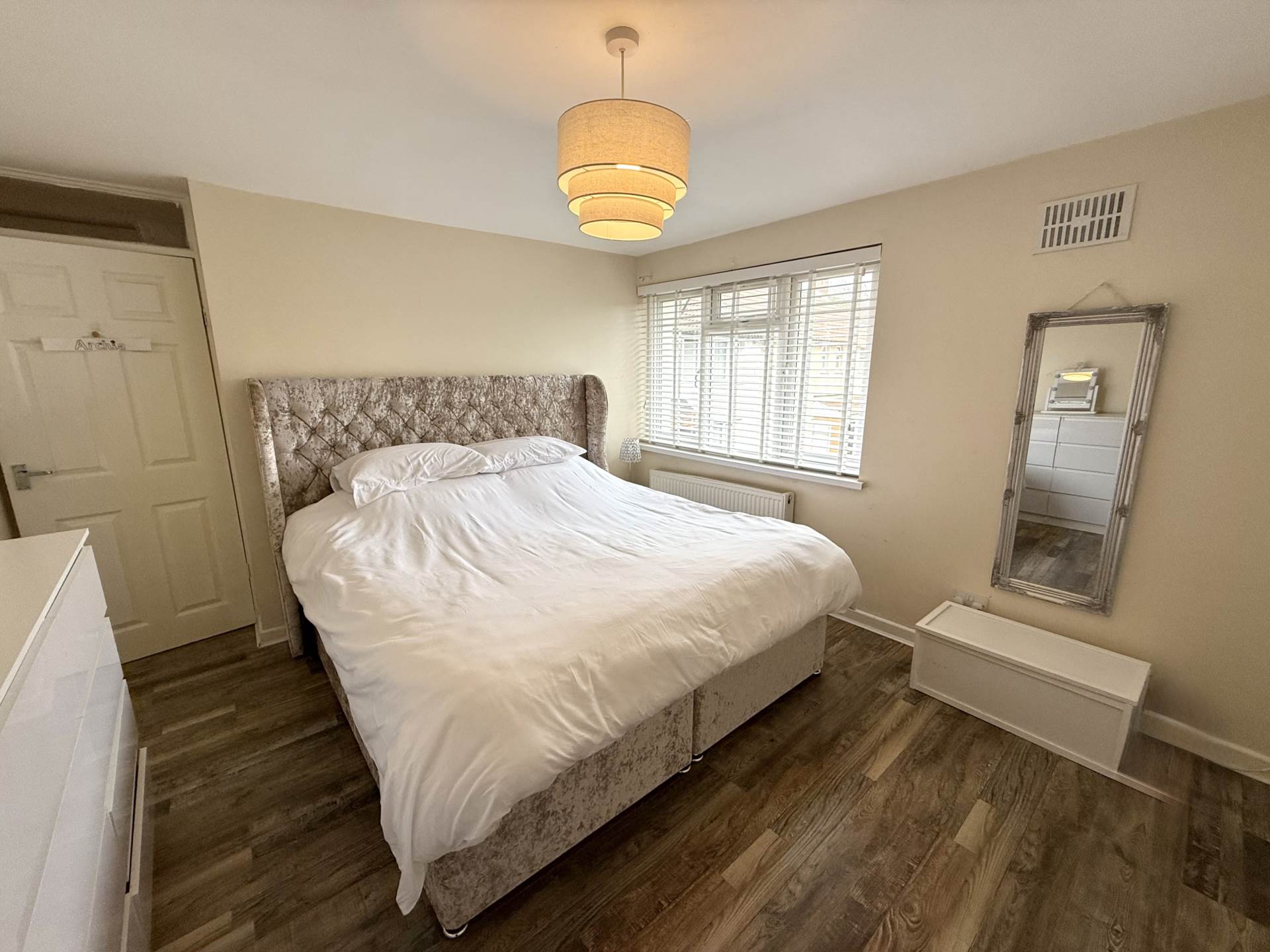 Hartwood Close, Southdene, Image 12