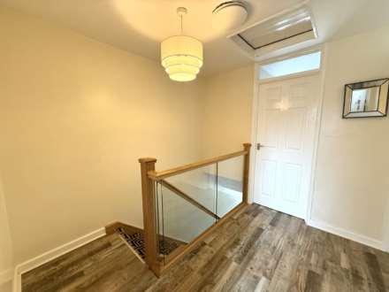 Hartwood Close, Southdene, Image 9