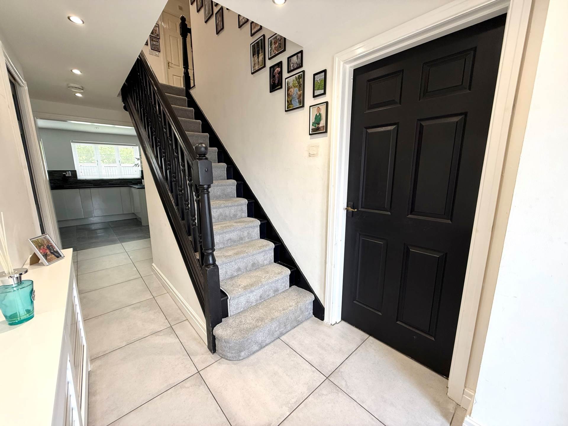 Dickens Close, Brookhaven, Image 5