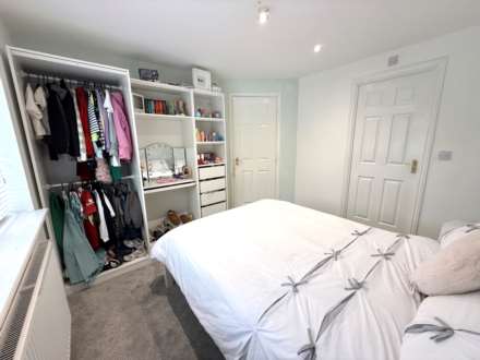 Dickens Close, Brookhaven, Image 23