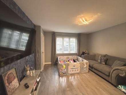 Springvale Close, Westvale, Image 2