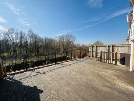 Ambleside Drive, The Venue, Image 17
