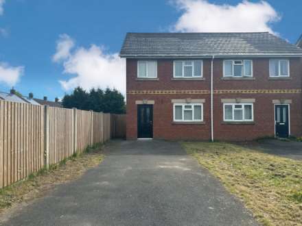 3 Bedroom Semi-Detached, Mintor Road, Northwood