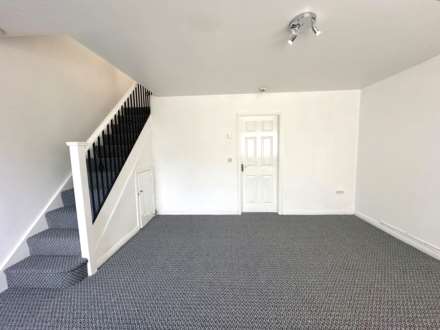 Mintor Road, Northwood, Image 2