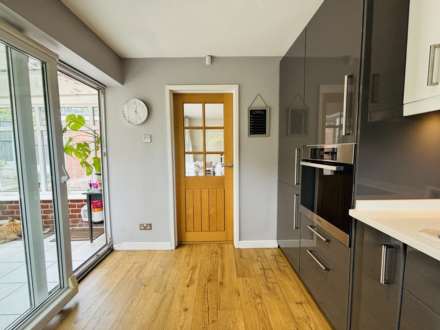 Millbrook Drive, Old Hall Estate, Image 10