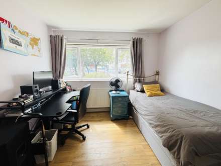 Millbrook Drive, Old Hall Estate, Image 16