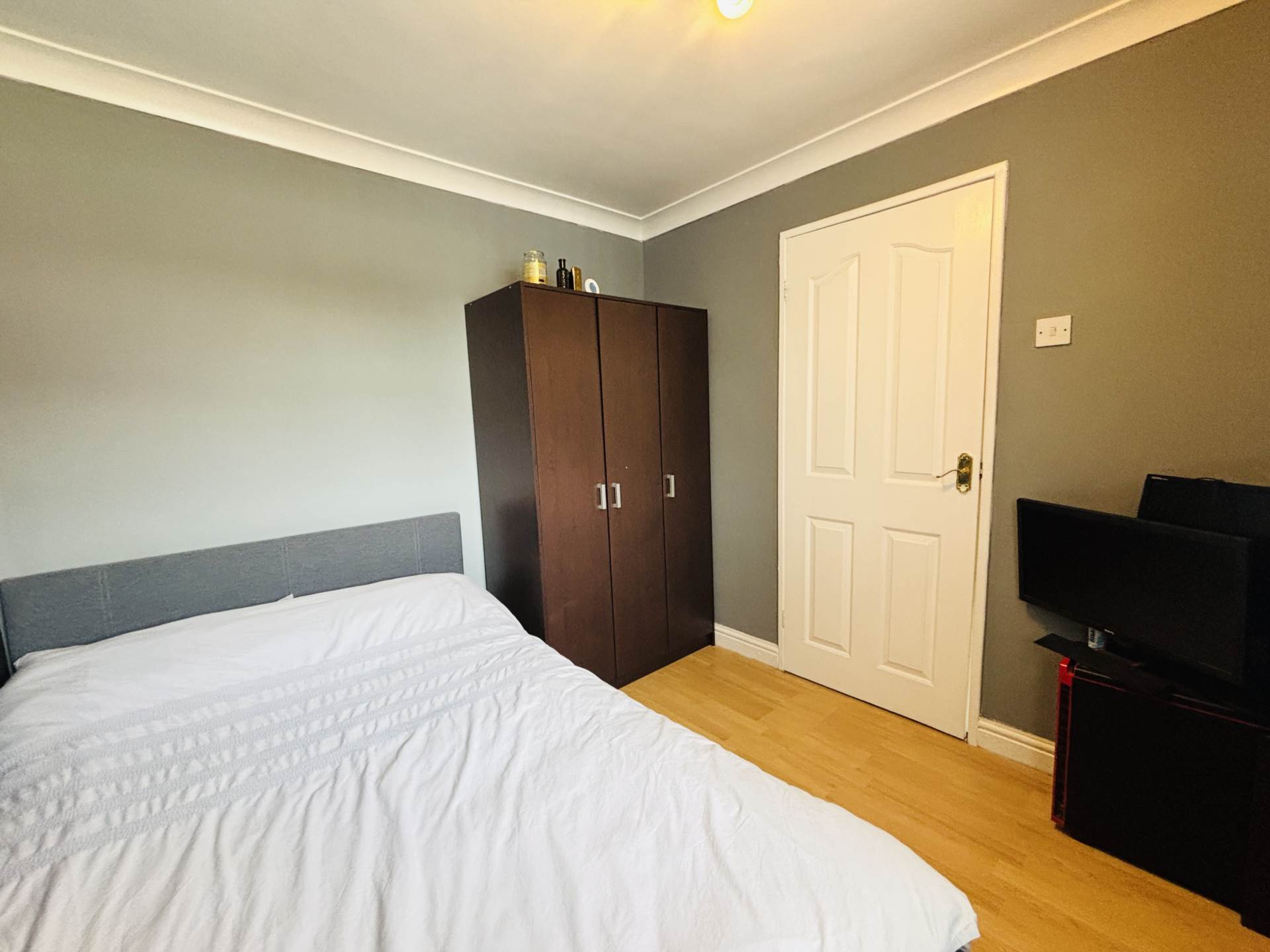 Ledsham Walk, Westvale, Image 12