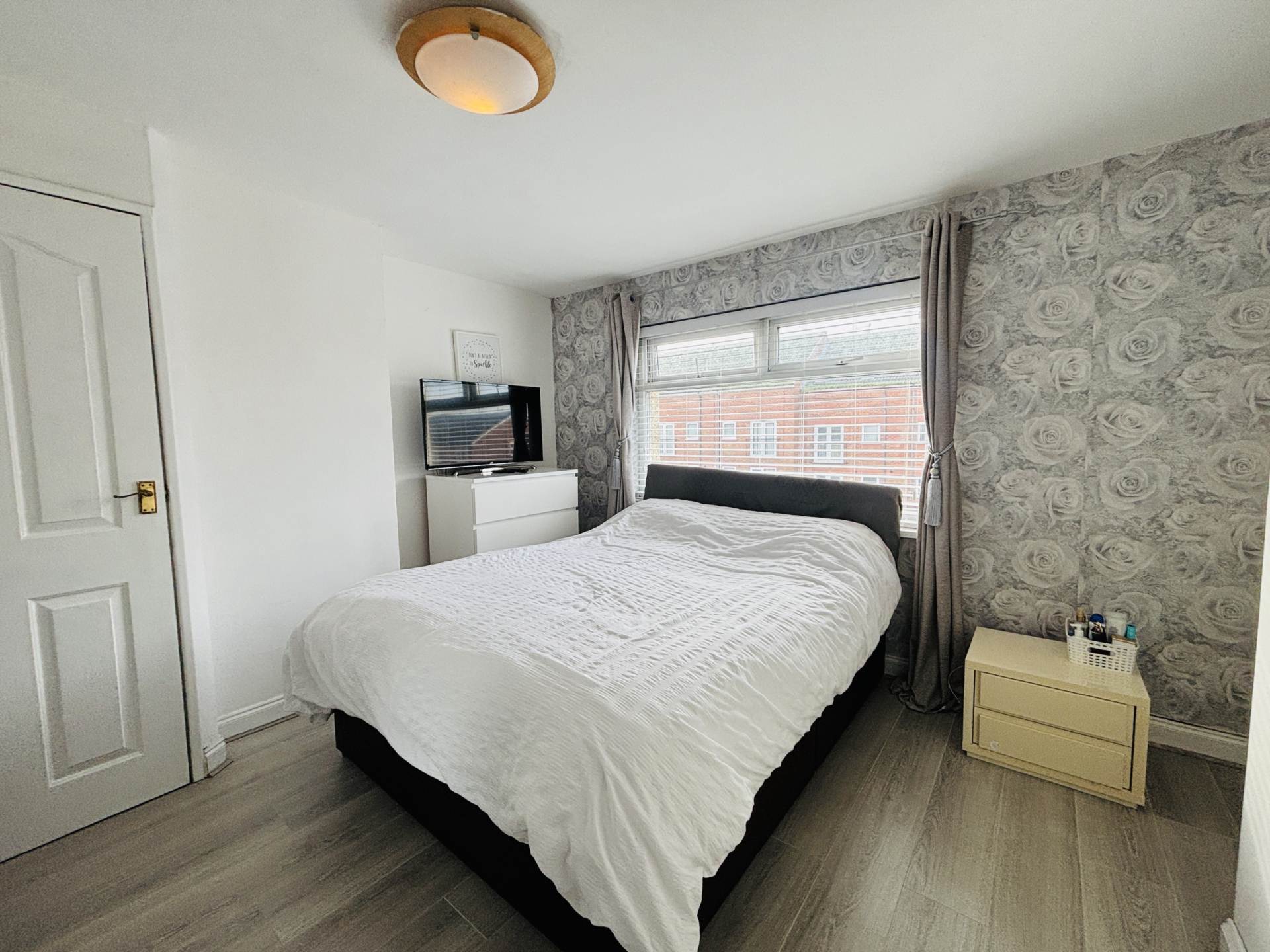 Ledsham Walk, Westvale, Image 7