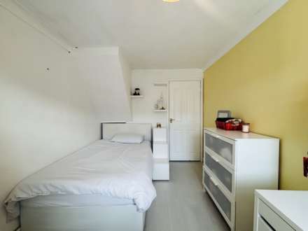 Ledsham Walk, Westvale, Image 11