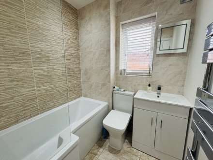 Knightsbridge Walk, Littledale, Image 16