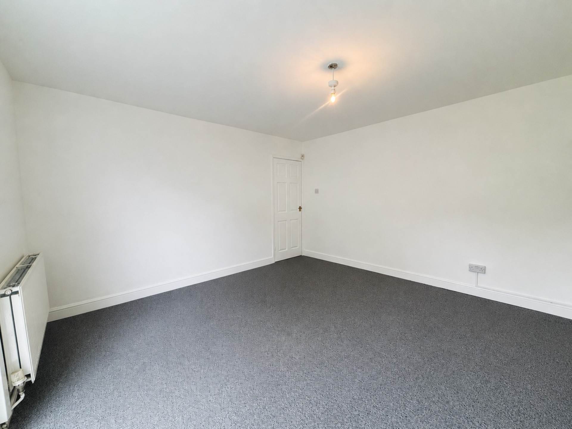 Leeside Avenue, Southdene, Image 4